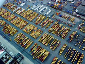 Symbolbild für Expresslogistik: Luftbildaufnahme des Containerhafen in Antwerpen