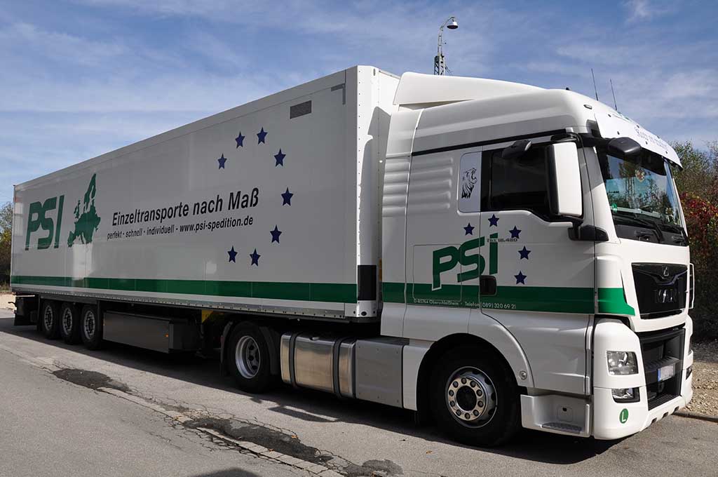 P.S.I. Speditions GmbH - Fleet - Truck 40t folding wall box semi-trailer